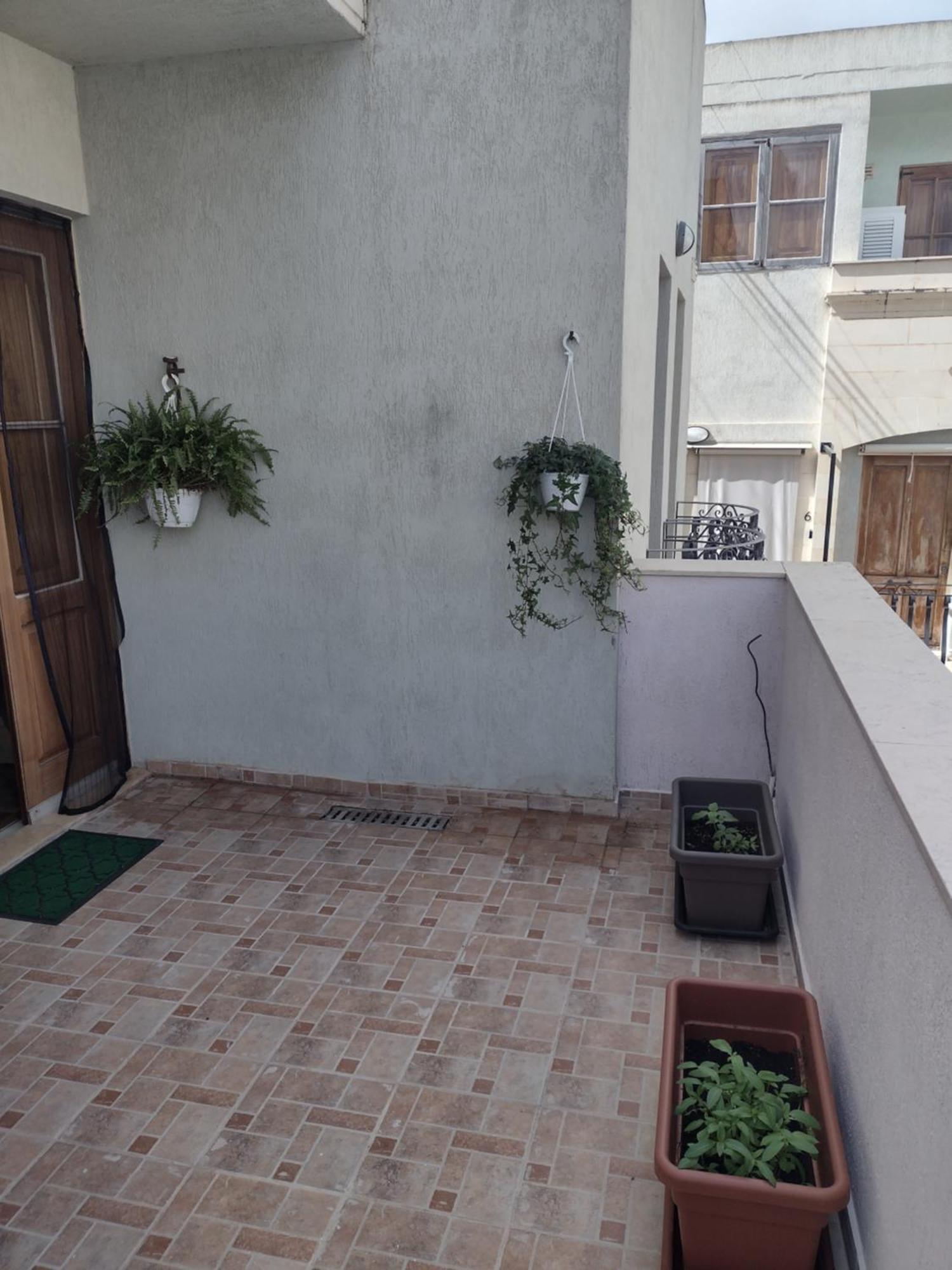 Confortable And Quiet Apartment In St. Julian Saint Julian's 部屋 写真